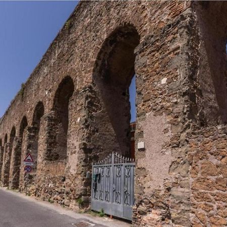 Appartamento Dell'Acquedotto Romano エクステリア 写真