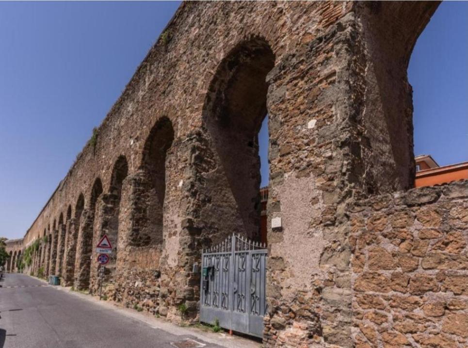 Appartamento Dell'Acquedotto Romano エクステリア 写真